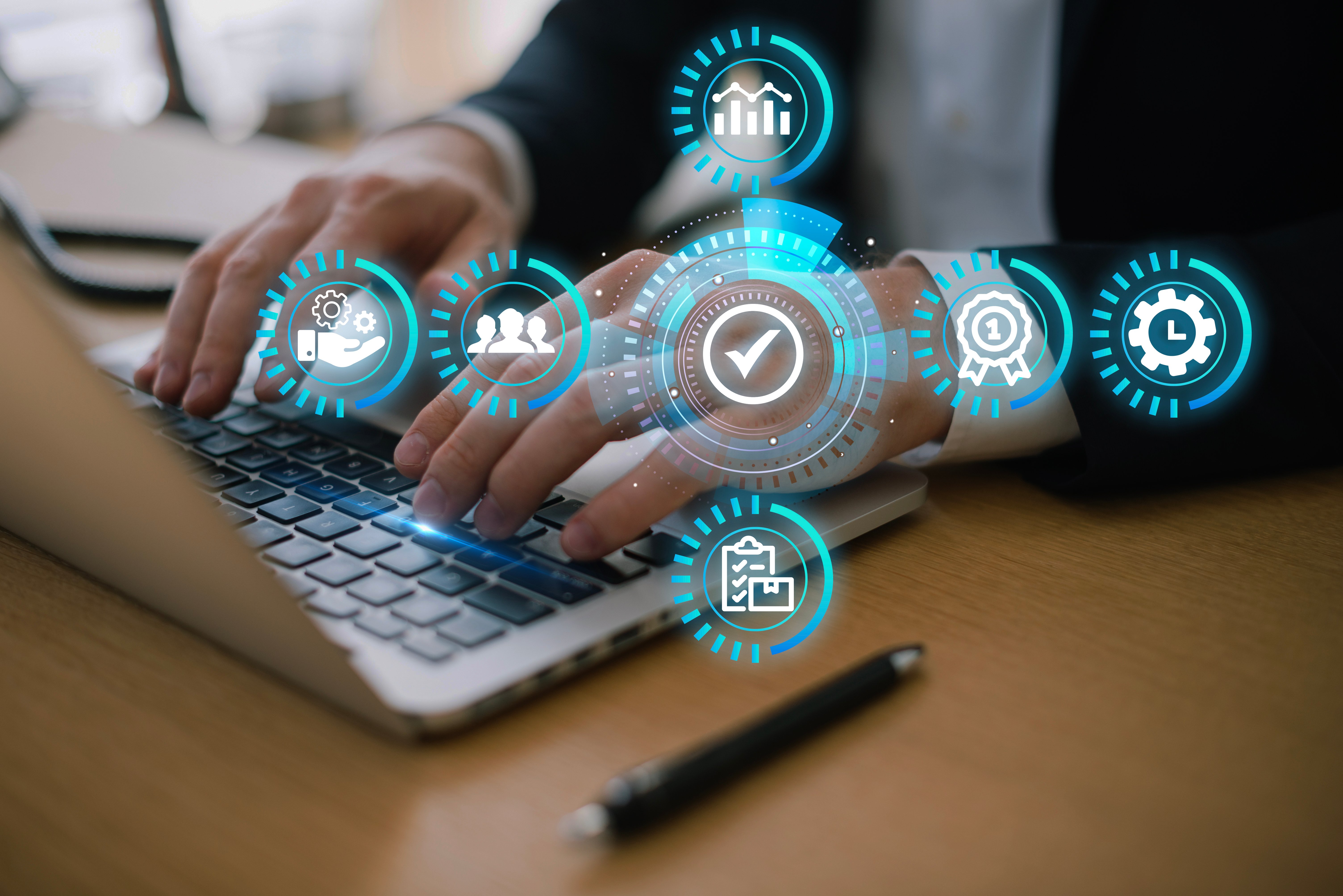 Compare HubSpot & Salesforce: Exploring Integration and Functionality